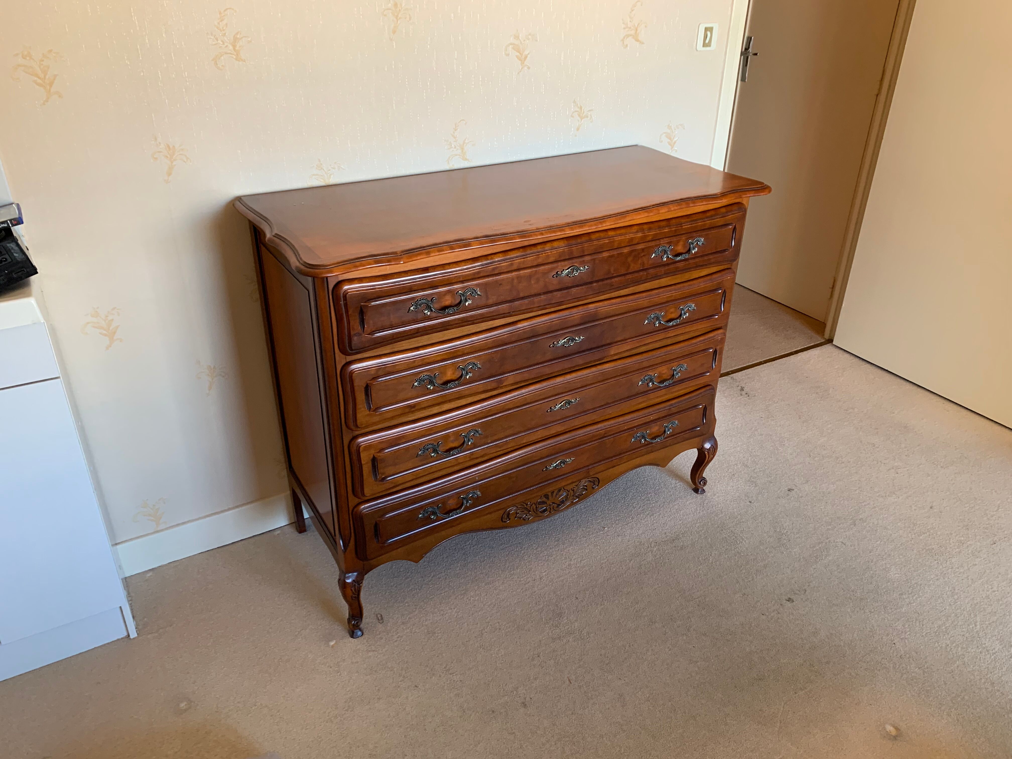 Louis XV style chest of drawers