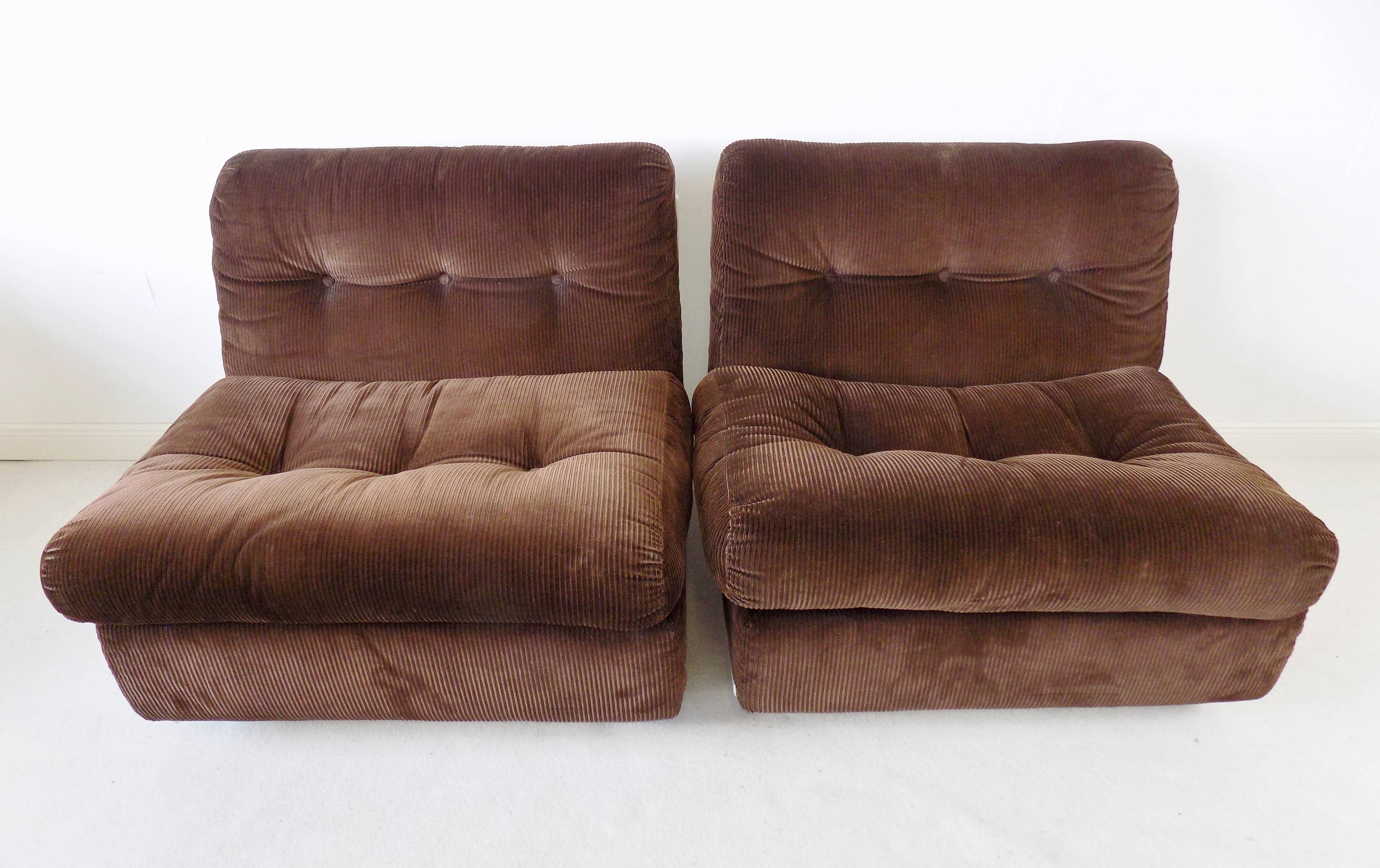 Set of 4 brown Amanta lounge chairs by Mario Bellini for C&B Italia