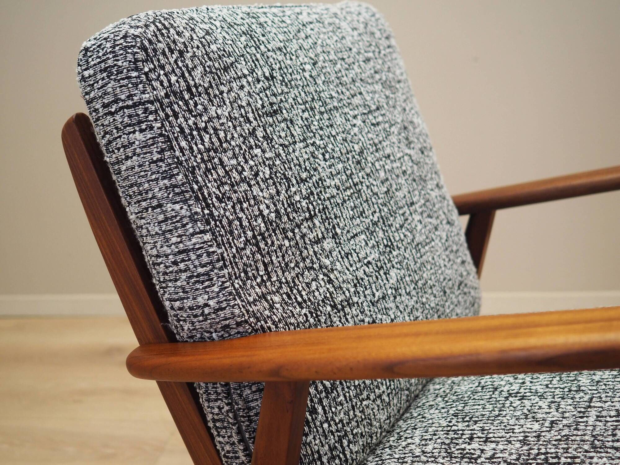 Danish armchair in wood and fabric, 1970s