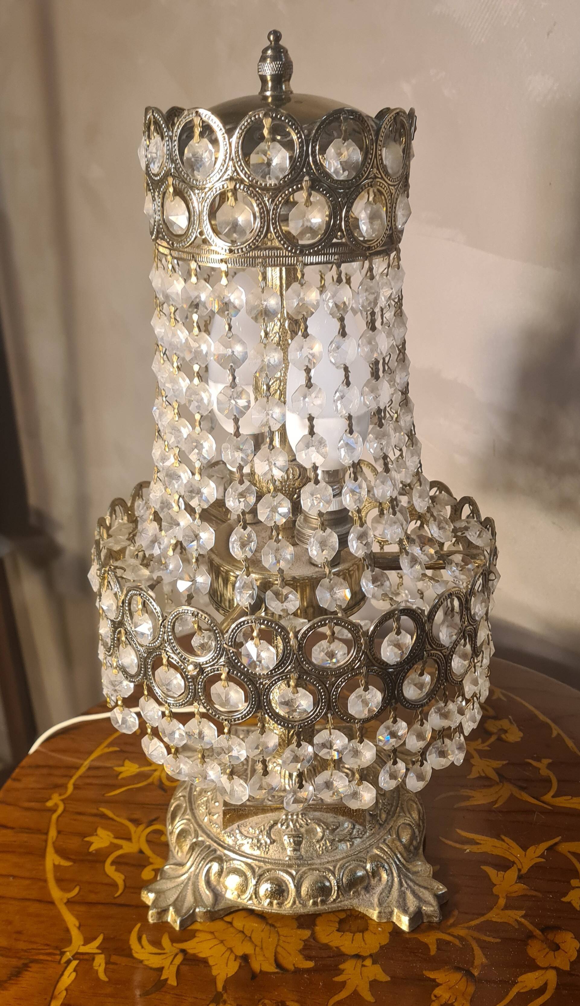 Bronze and brass table lamp 40x20 with crystal glass pendants from the 1940s to 1950s