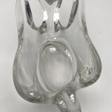 Bird-shaped paperweight, crystal swallow