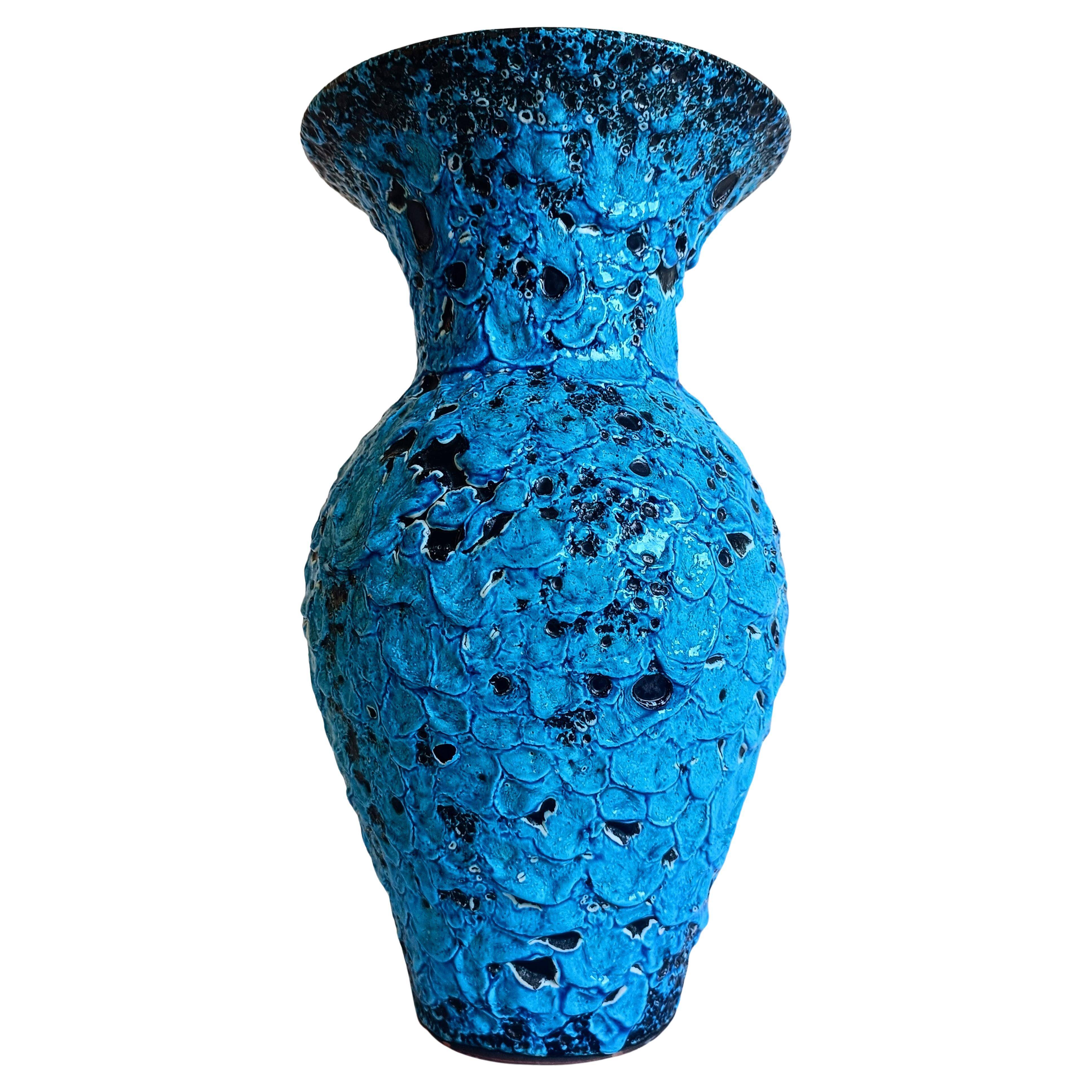 Vase en céramique bleue de Vallauris par Charles Cart "Emaux des Glaciers", France, années 1960.