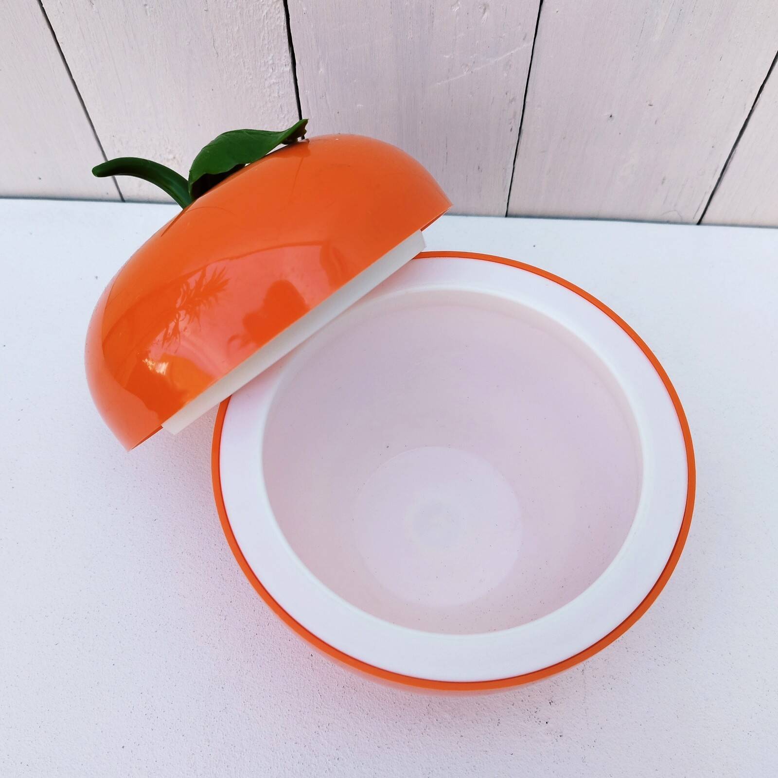 Vintage orange Somm ice cube 70's icon