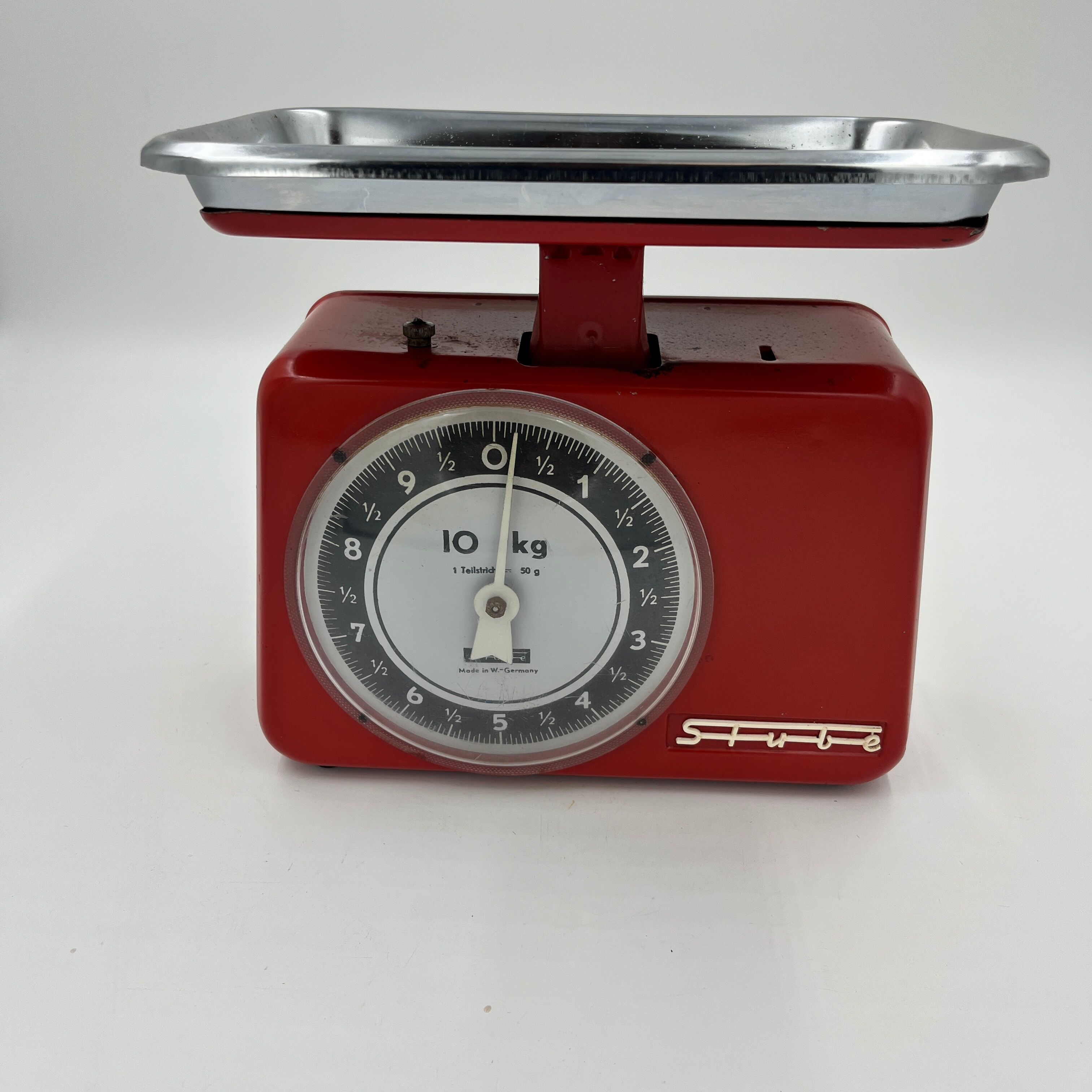 Vintage kitchen scale Stube