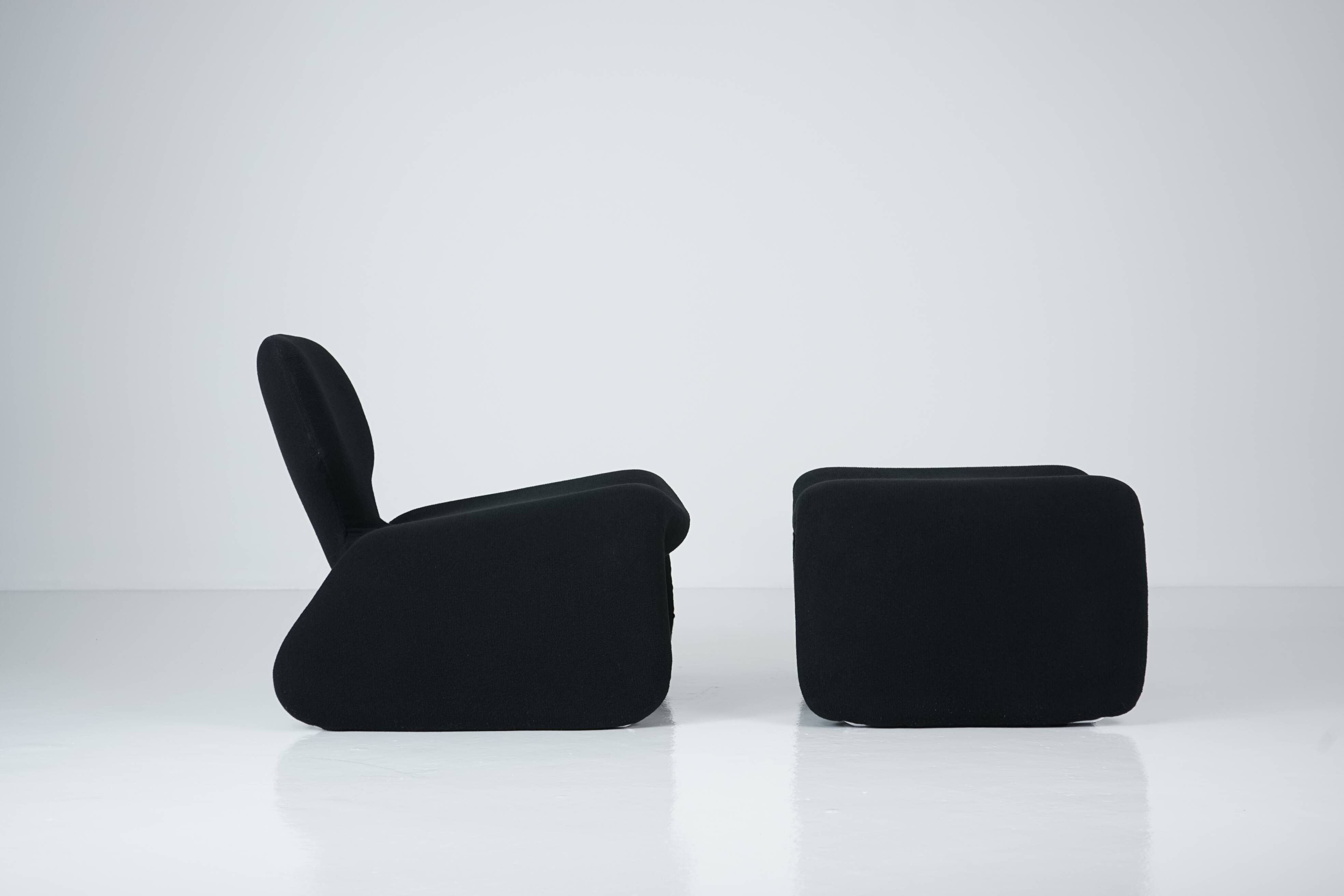 Fauteuil et repose-pieds Djinn par Olivier Mourgue pour Airborne