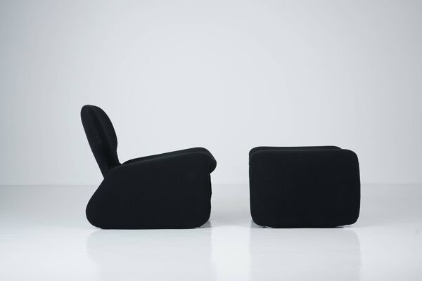 Fauteuil et repose-pieds Djinn par Olivier Mourgue pour Airborne