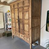 Large 19th century storage cabinet from Shanxi, China