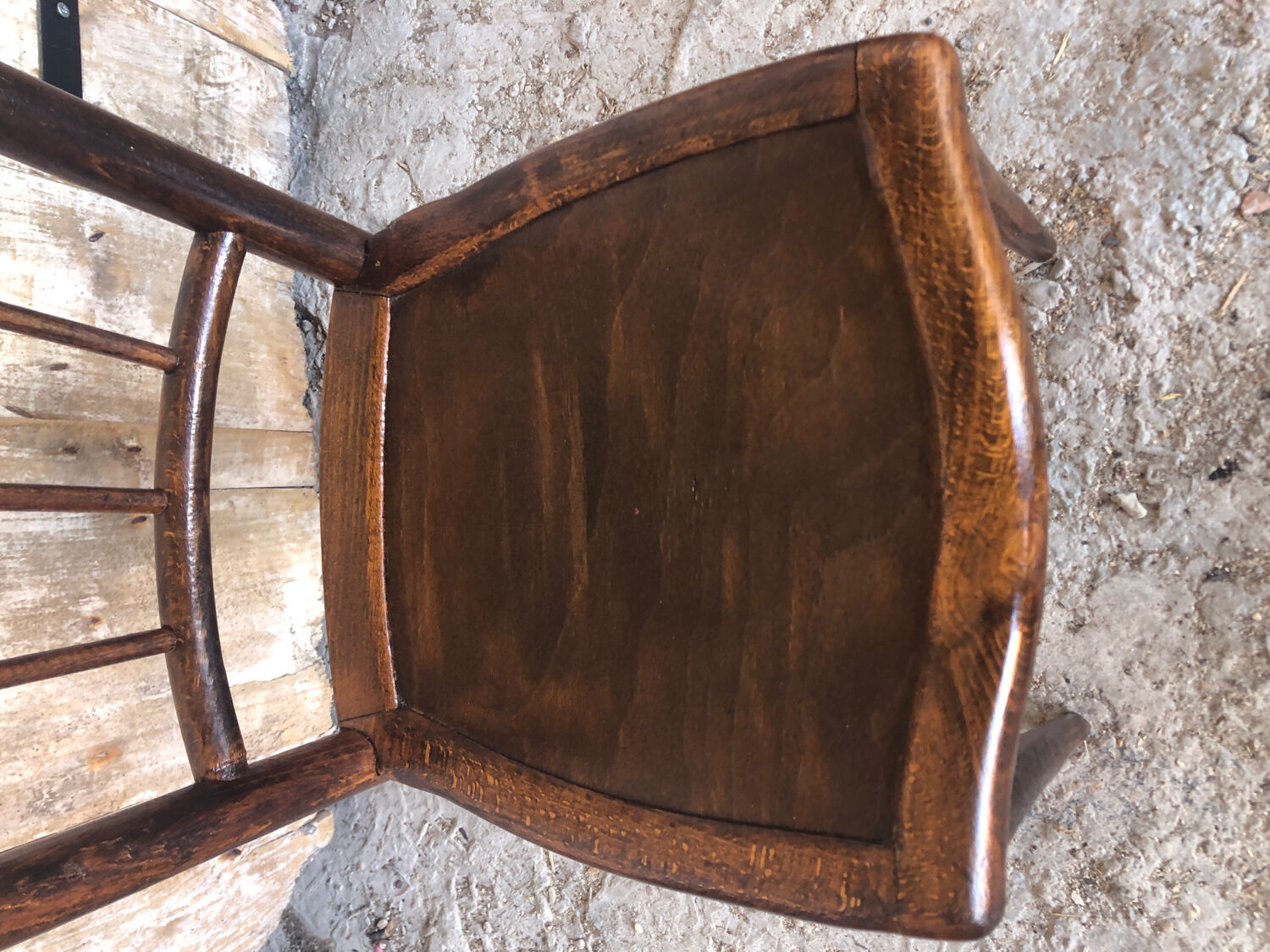 Vintage bistrot chair