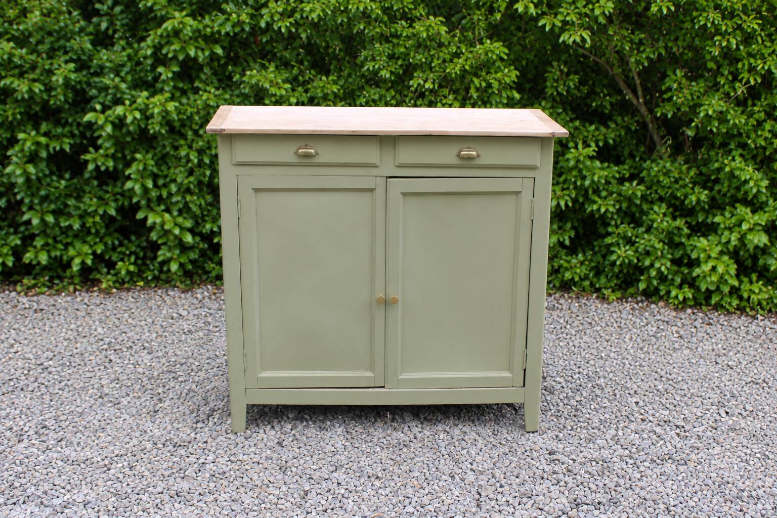 Renovated old Parisian buffet – Clay Green Envie & wooden top – 99 cm