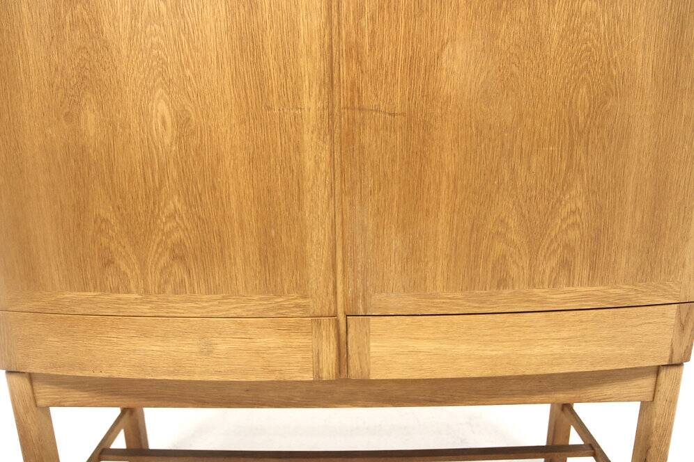 Armoire scandinave en chêne, Gunnar Myrstrand, Källemo Möbelfab, Suède, 1960