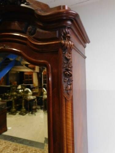 19th Century Rococo Bonnetière Wardrobe in Rosewood