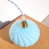 Lampe baladeuse vintage en opaline bleue