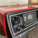 Japanese alarm clock Sanyo Stereocast Flip 70s
