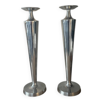 Paire de bougeoirs en fonte d’aluminium 52cm