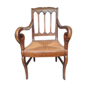 Mulched armchair of golden rye in solid walnut period Restoration around 1820