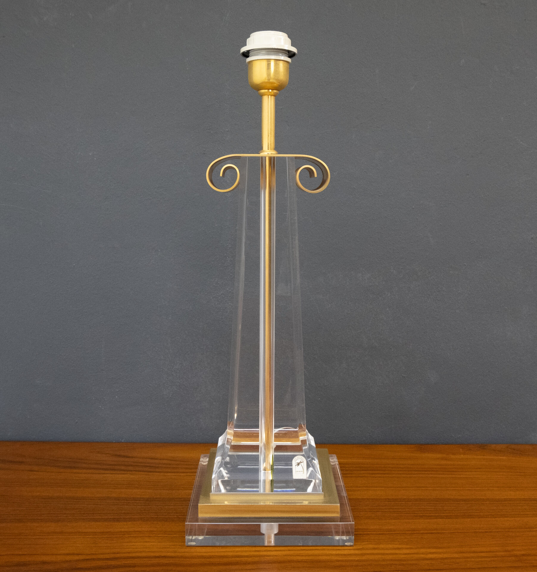 Les arcades lucite gold-plated brass table lamp