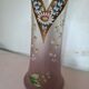 Vase en opaline émaiillée avec du muguet