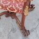 Un trône ou fauteuil d'apparat imposant , en bois sculpté XIX siecle