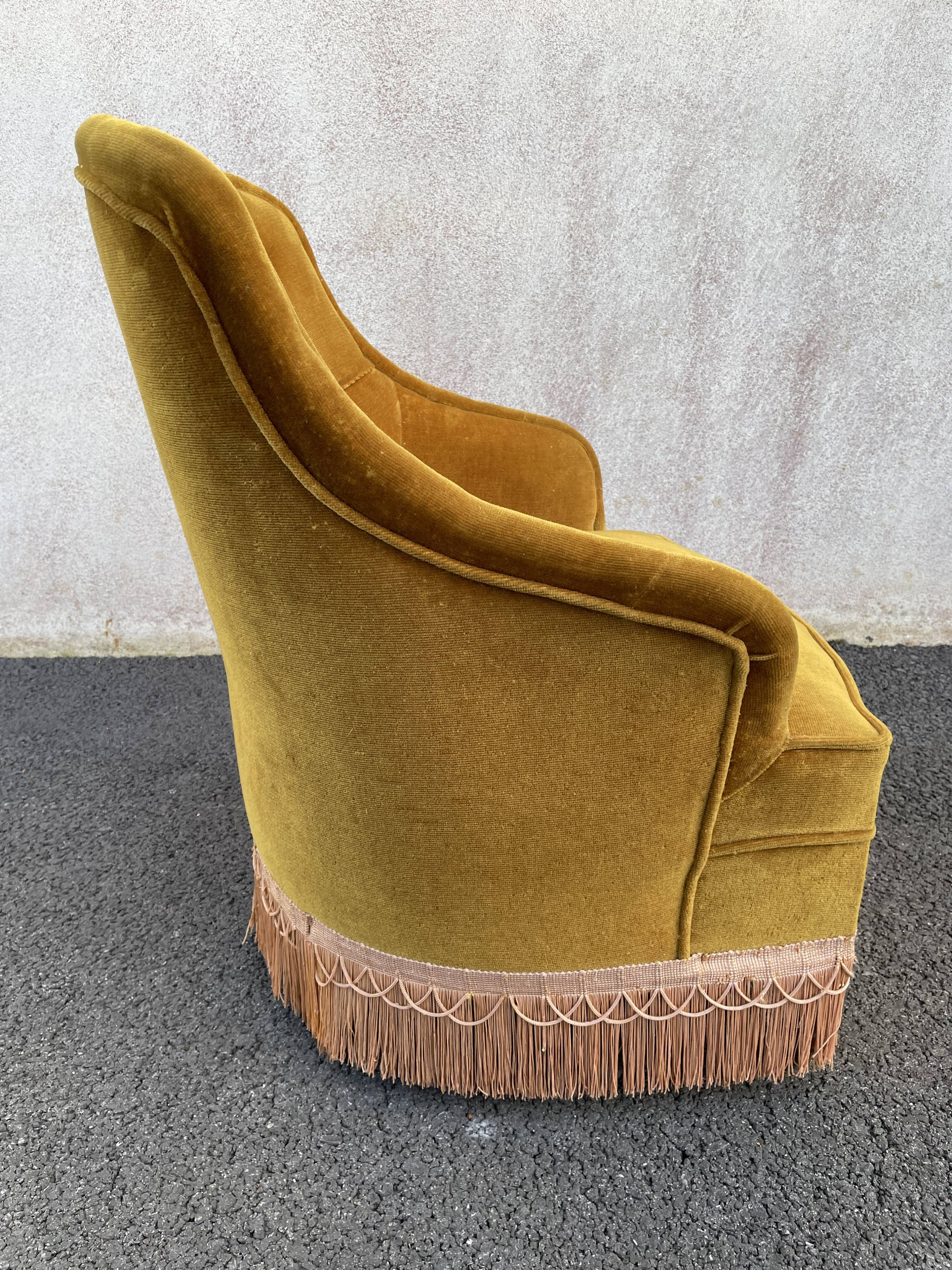 Padded golden yellow velvet toad