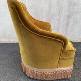 Padded golden yellow velvet toad