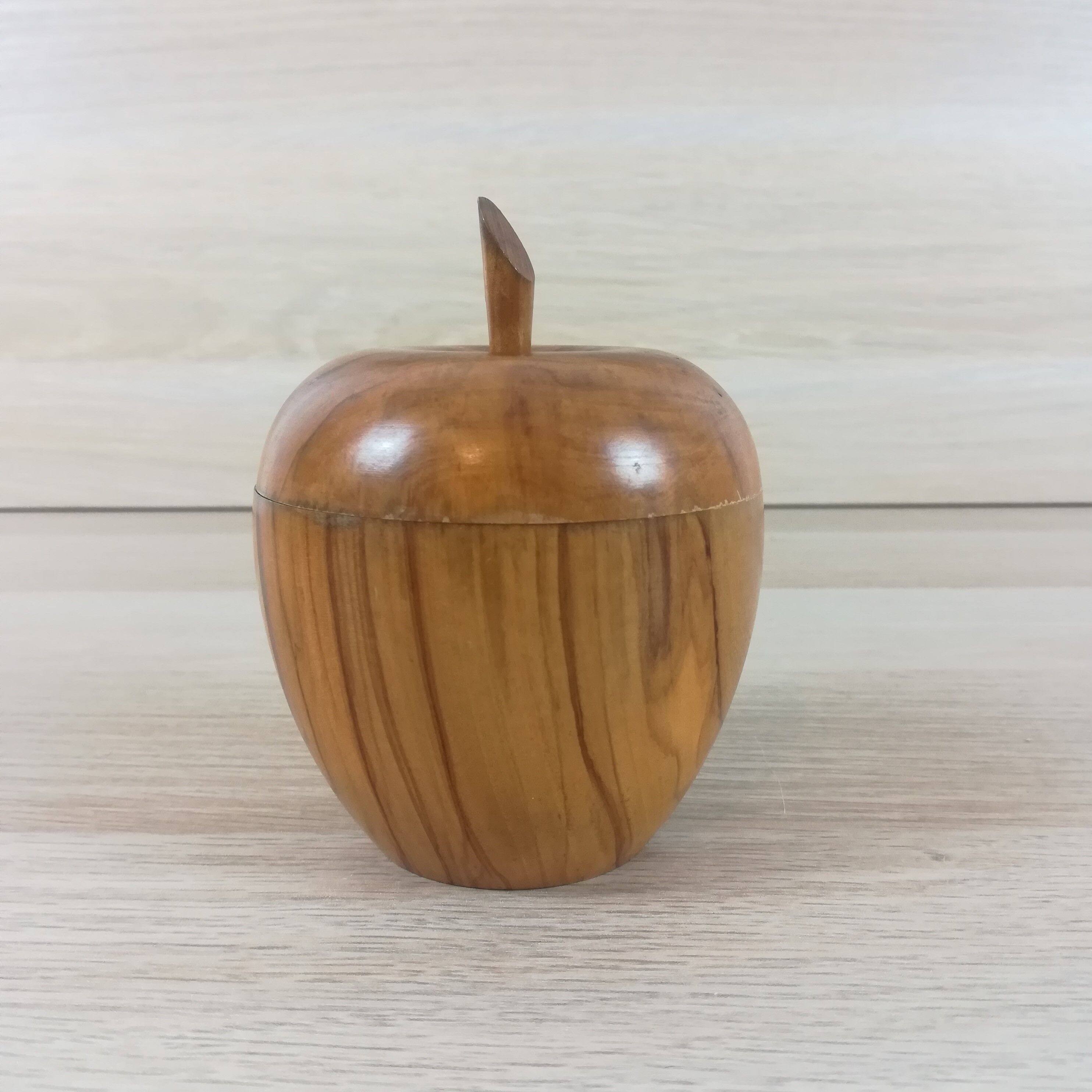 Wooden apple box