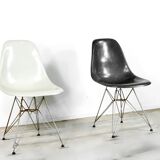 Set Of 2 Herman Miller Eames Dsr Chair Original Fiberglass Seats