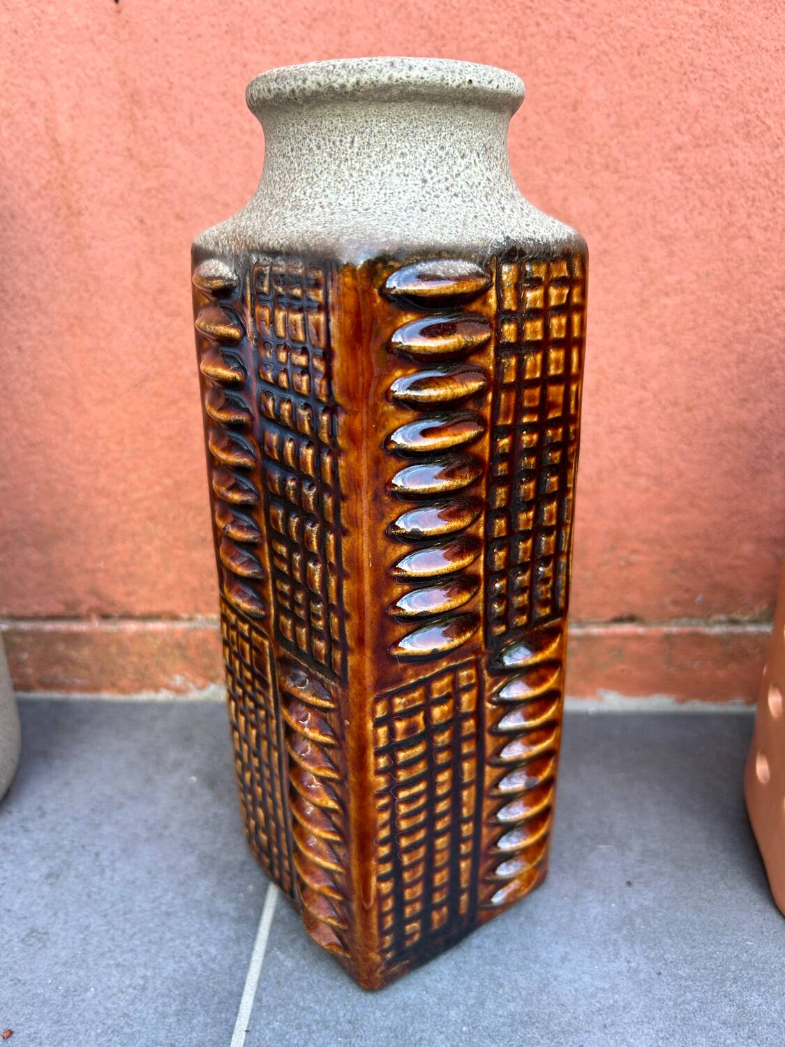 West Germany Carsten Tonnieshof Vase