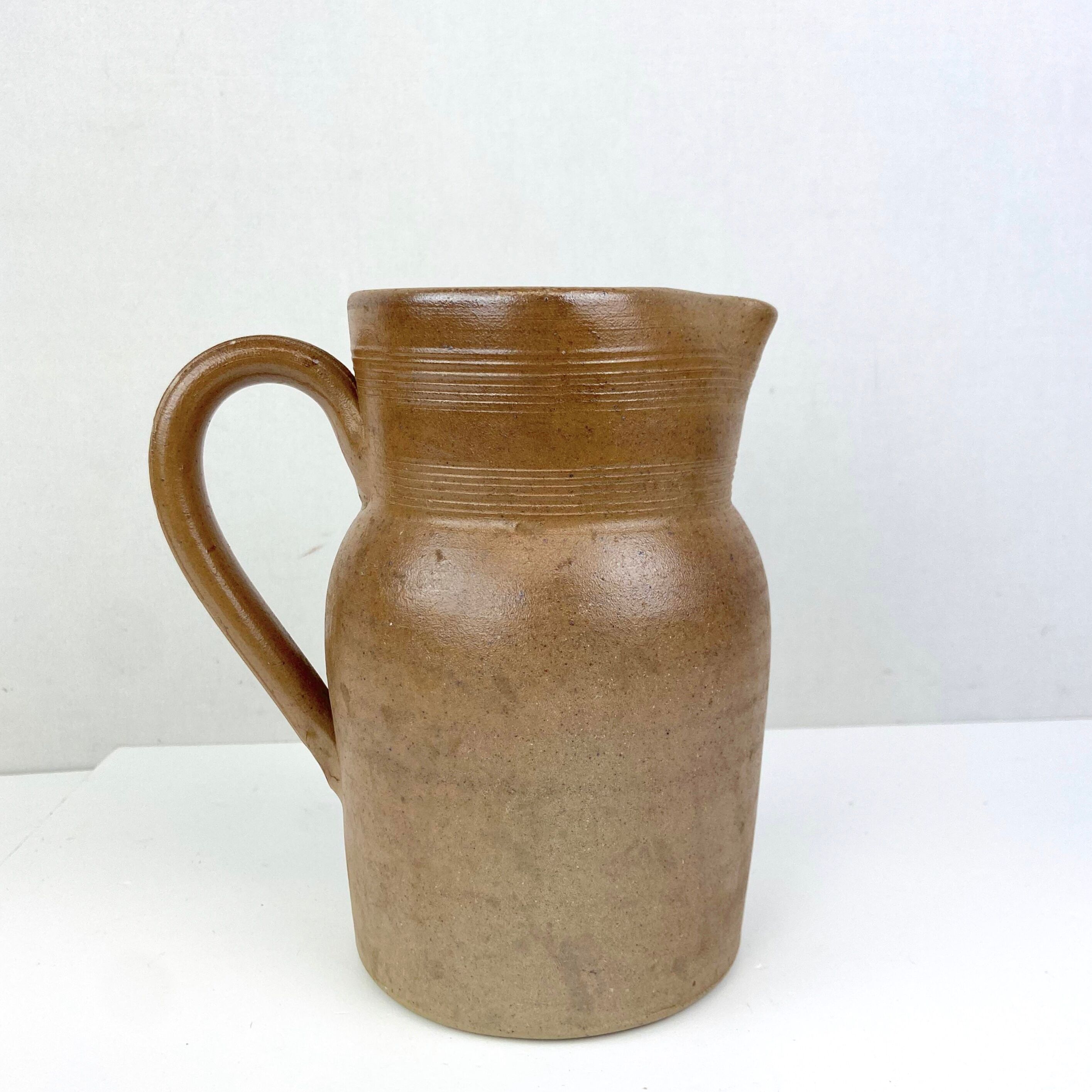 Pitcher in Berry sandstone