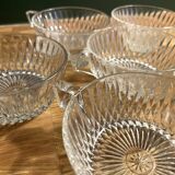 6 tasses à café en verre ciselé vintage en très bon état