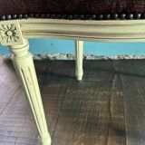 Chaise brodée à la main