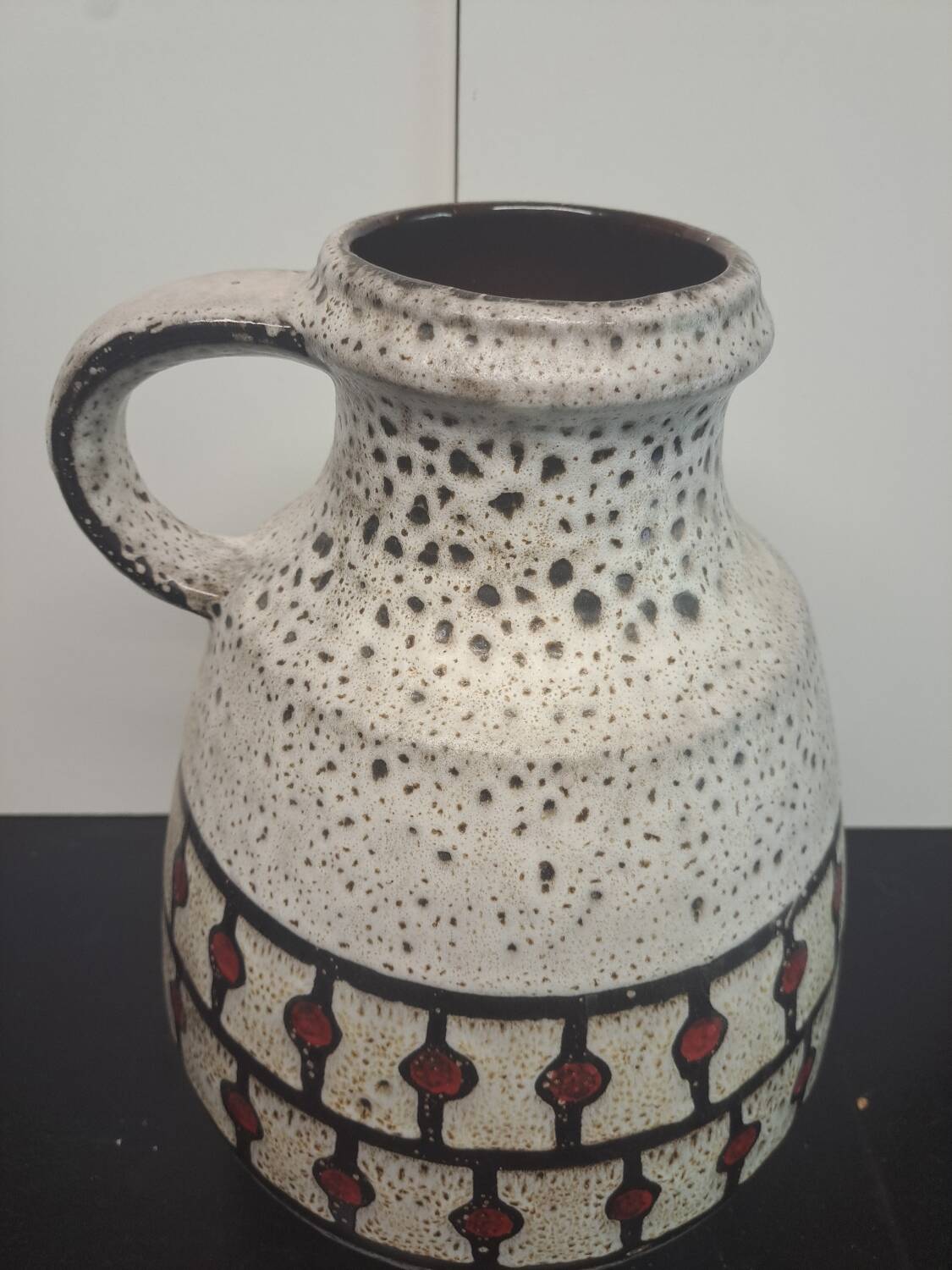 Ceramic vase