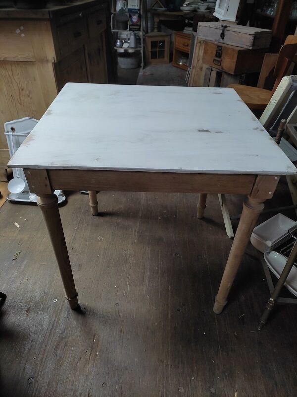 Table bois plateau patiné massif pieds Aéro-gommée dp 1122326