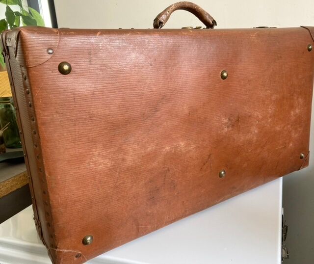 Old brown suitcase
