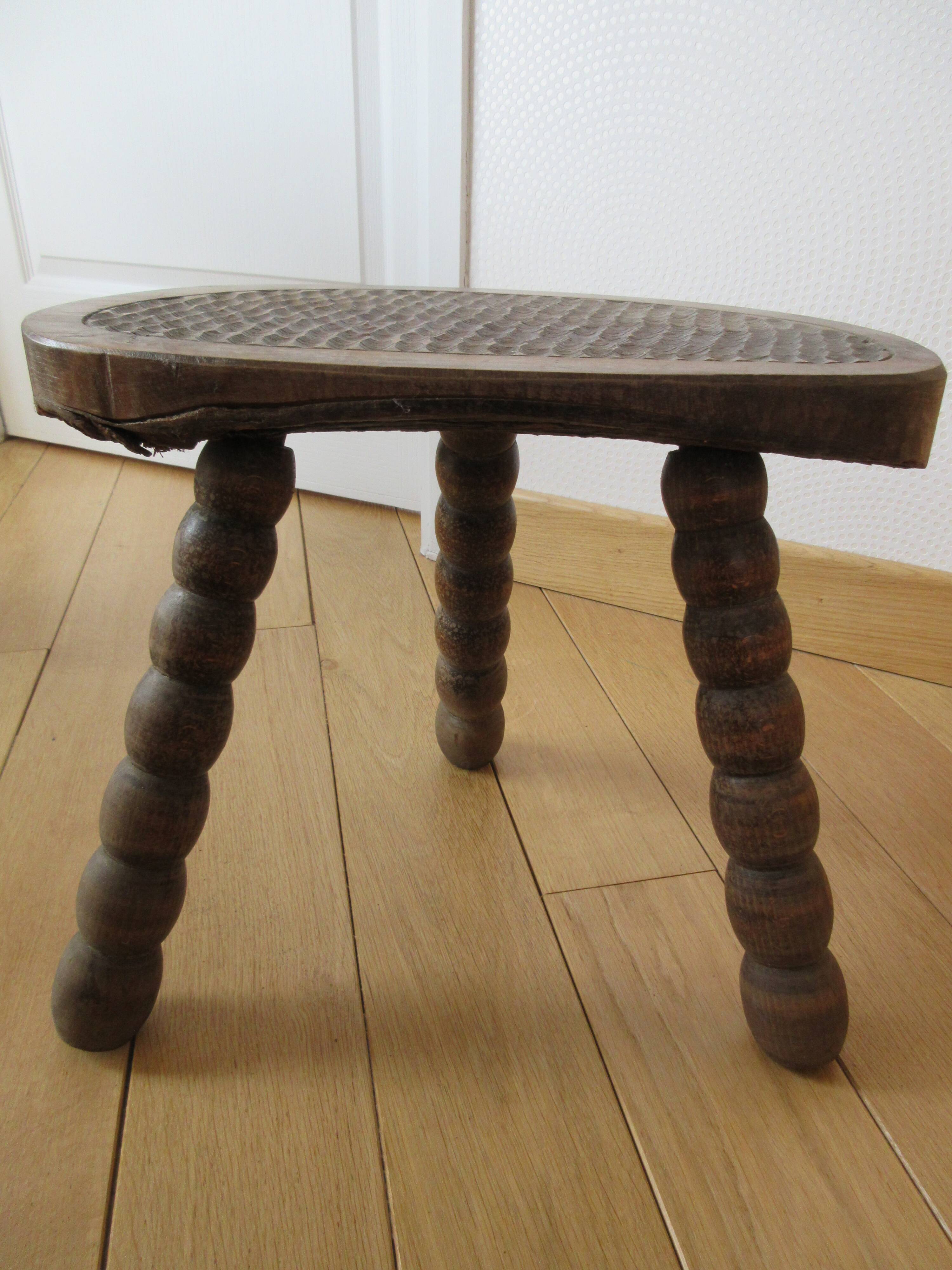 Brutalist-style wooden tripod
