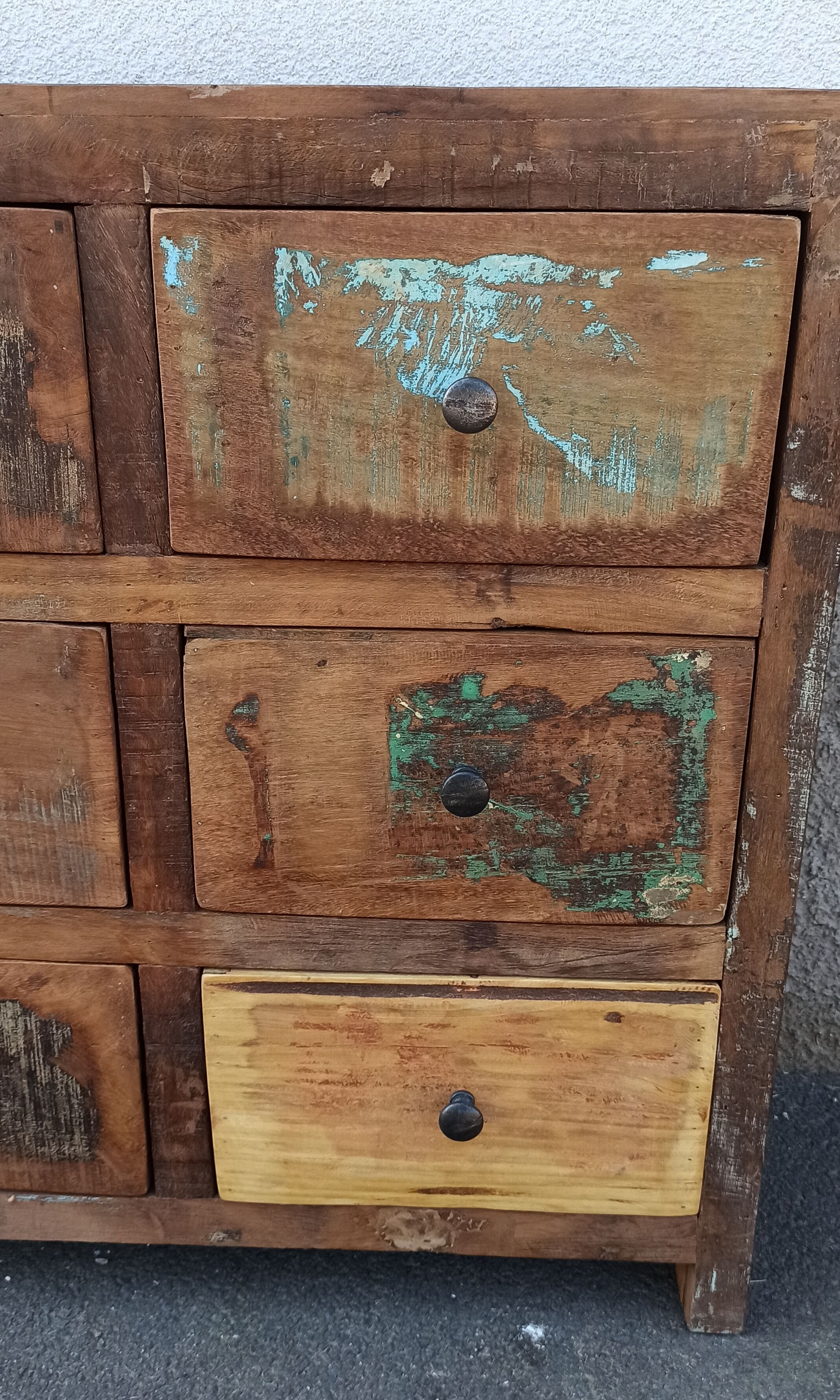 Commode en bois 9 tiroirs