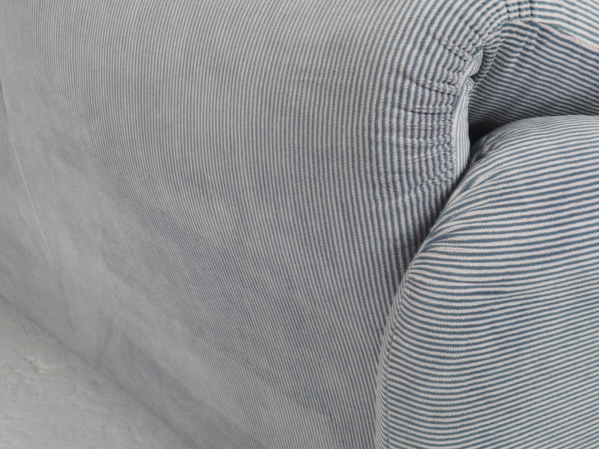 Maralunga 2 seater sofa by Vico Magistretti for Cassina