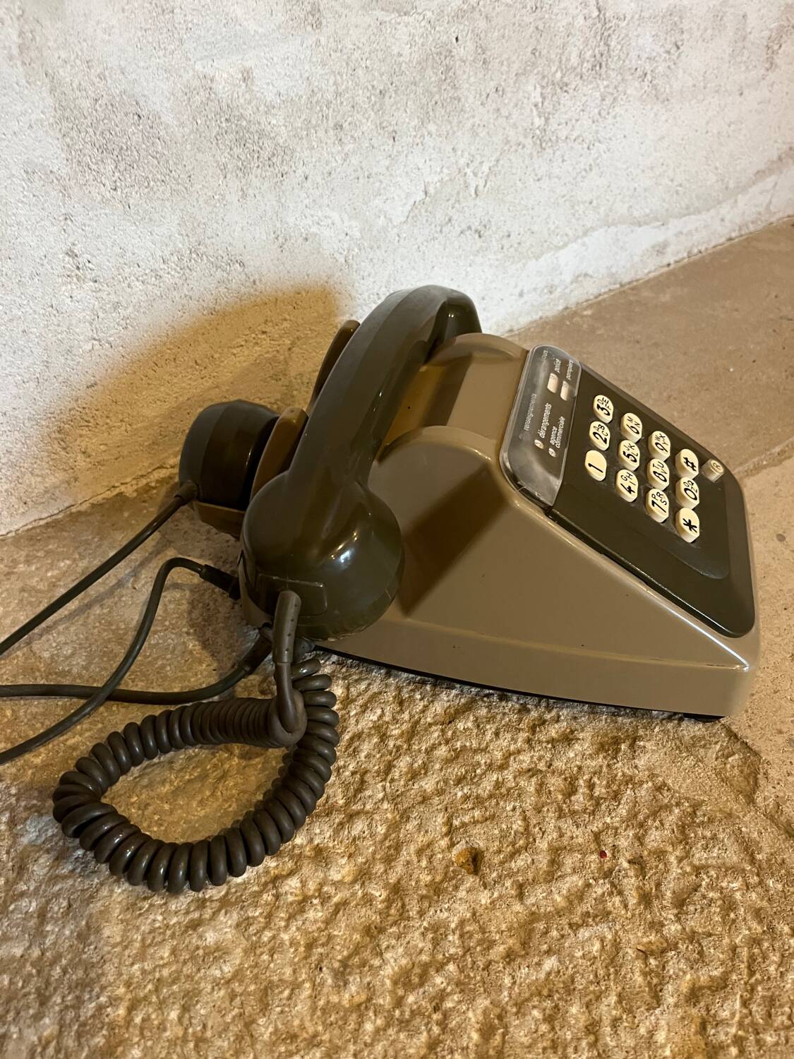 Téléphone vintage 1980