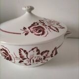 Digoin Sarreguemines Atlantic pattern tureen, deep red rose decoration