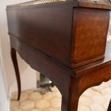 Bureau a gradin tiroirs à cylindres marqueté