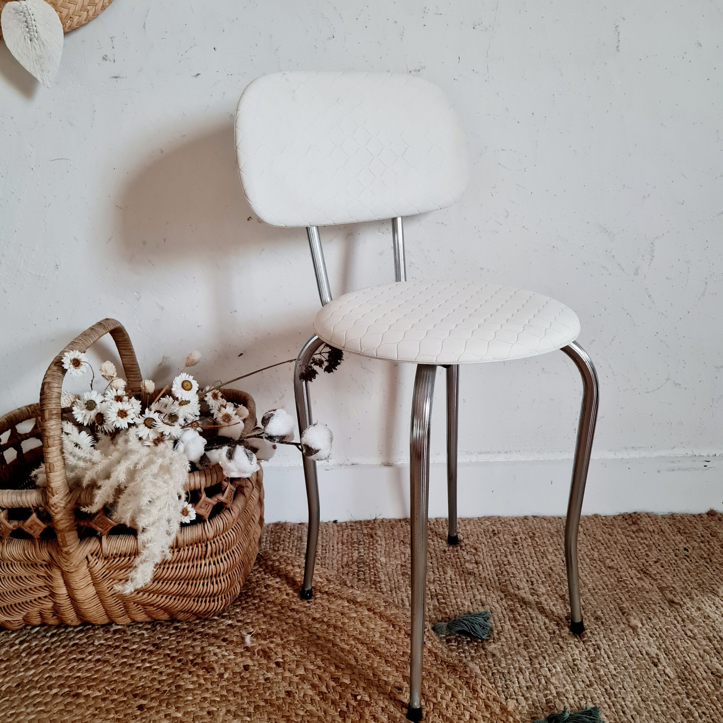 Retro 60s chair metal and white fabric