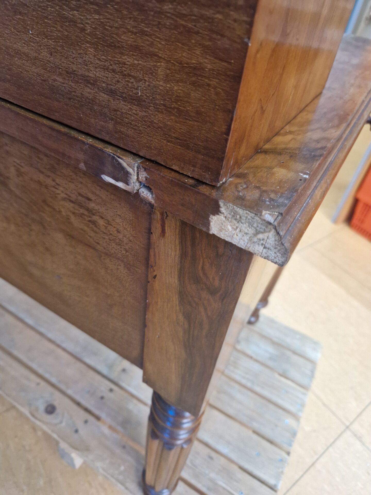 Graduated desk