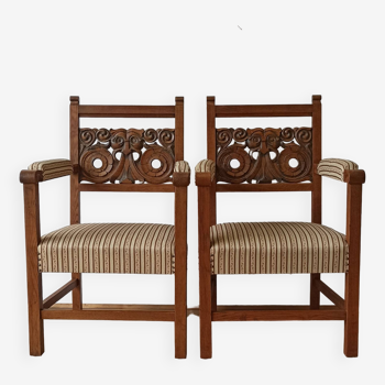 Paire de trônes vintage incroyables chaises.