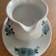 Porcelain sauce boat