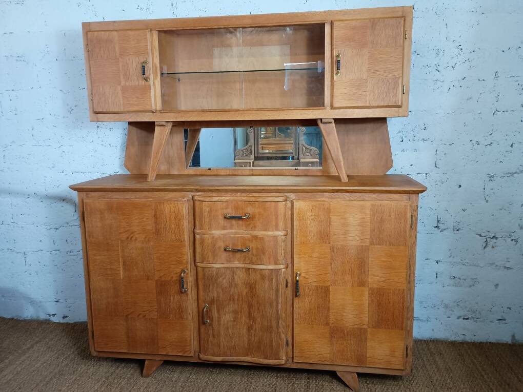 1950s two-body buffet, oak veneer, tapered legs.