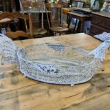 Iron basket with hen