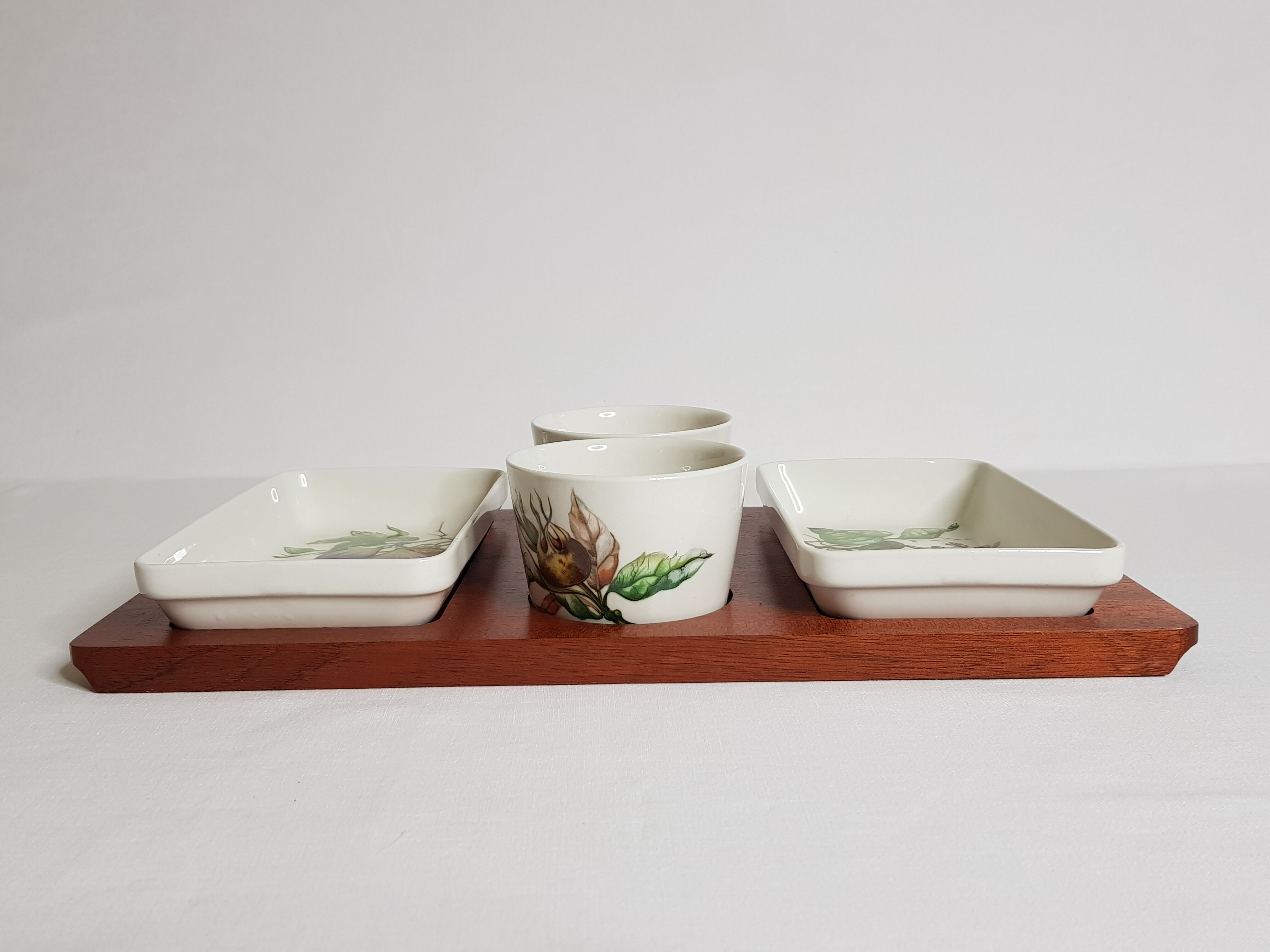 Service à apéritifs Villeroy & Boch, plateau en bois