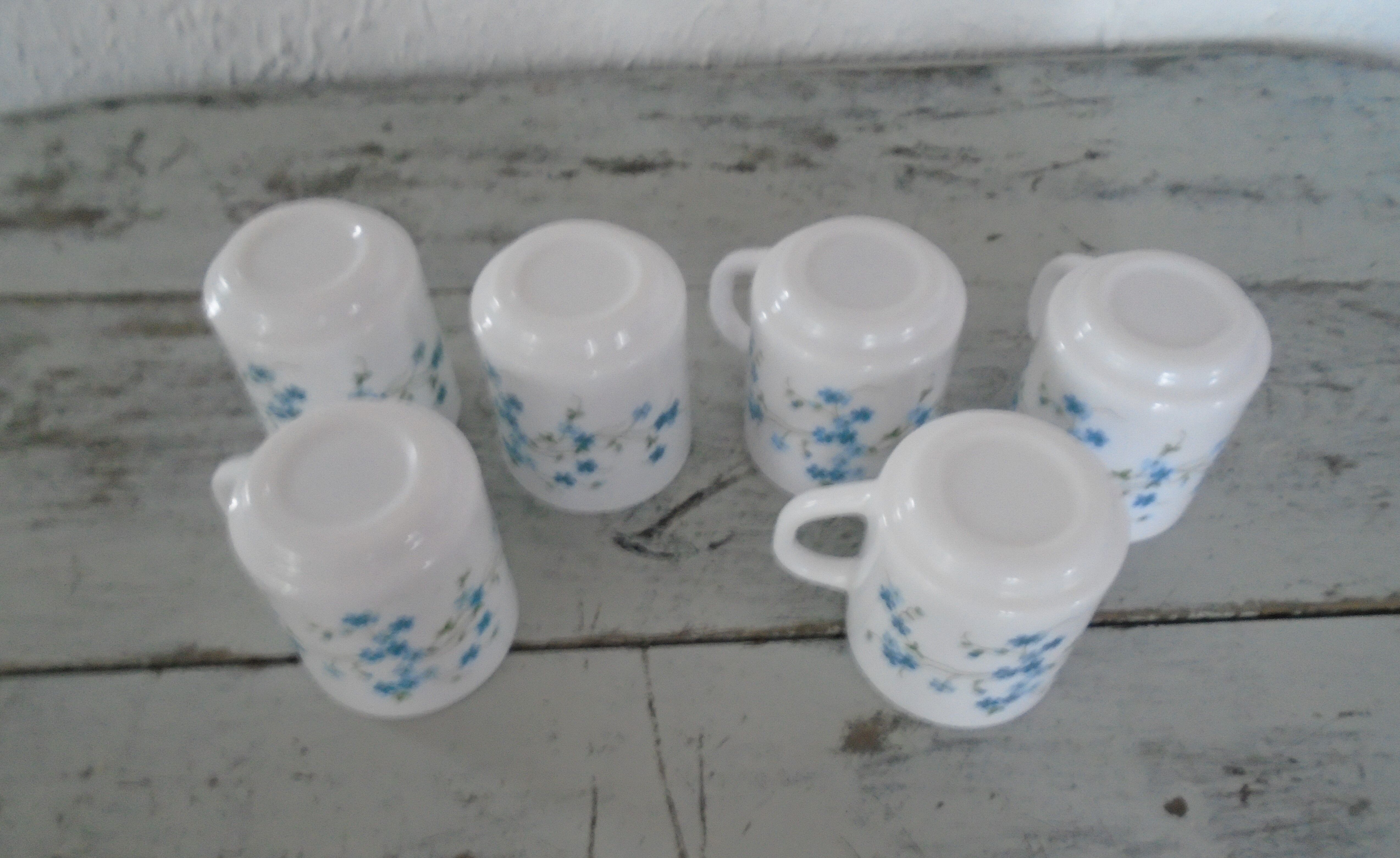 6 mugs veronica blue flowers Arcopal France vintage
