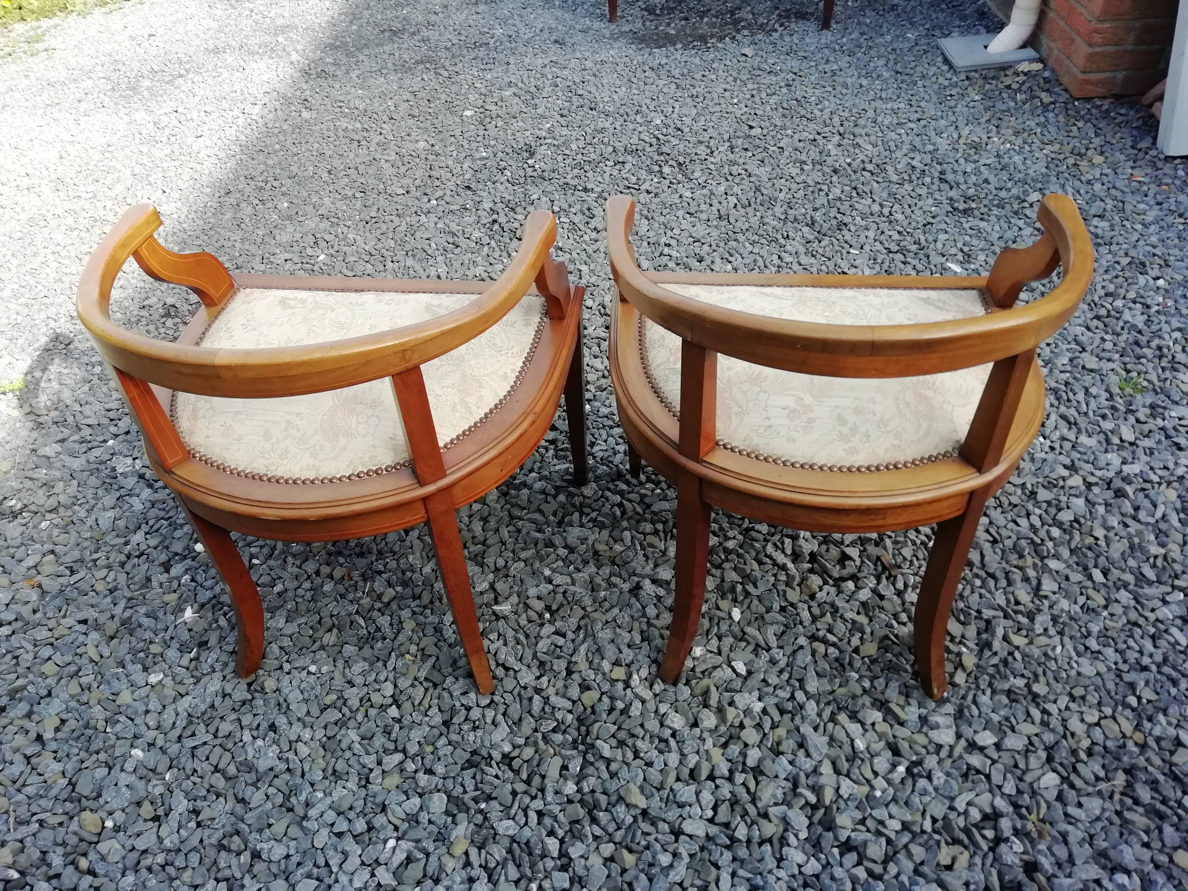 Lot 2 chaises de bureau marquetée dossier bas