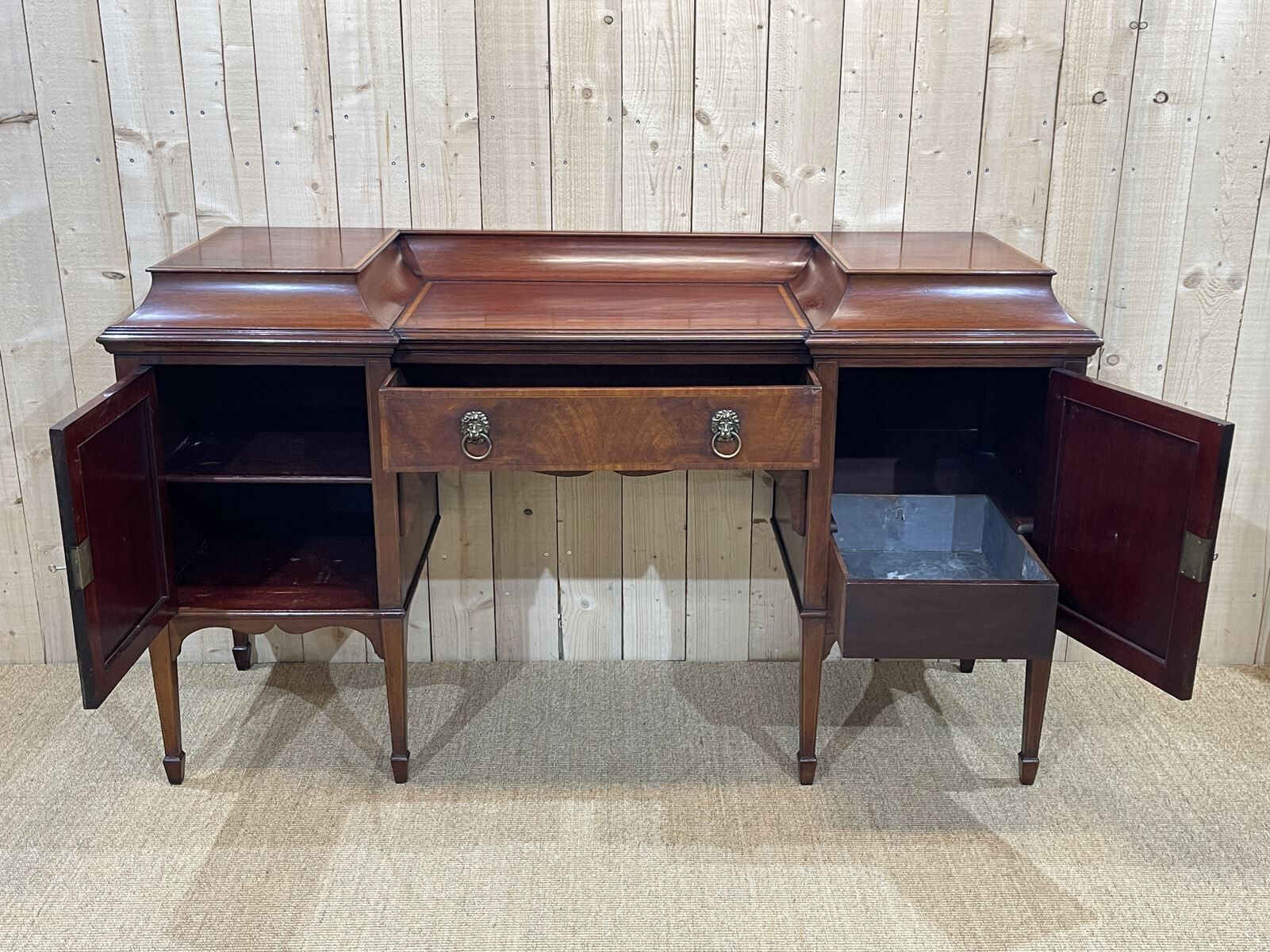 English mahogany service late nineteenth century