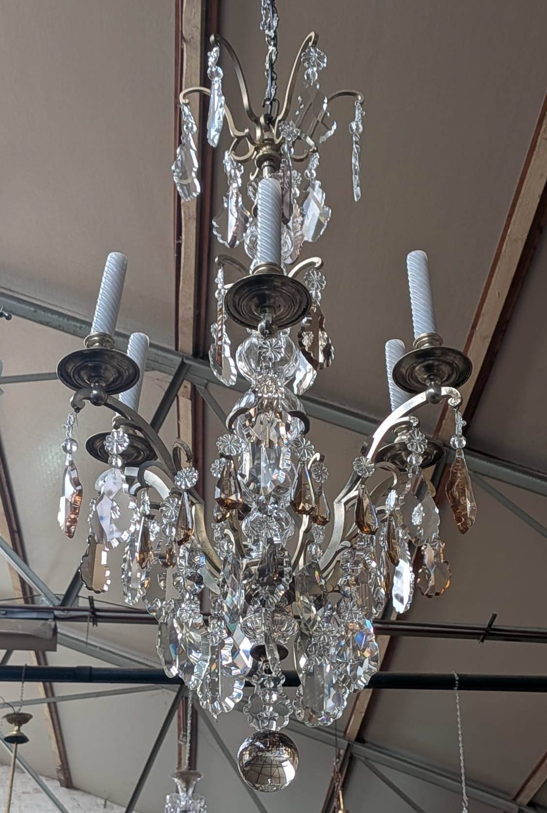Antique French chandelier 170 cm with Louis XVI style chain in crystal.